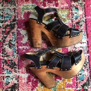 BedStu Chunky Heel